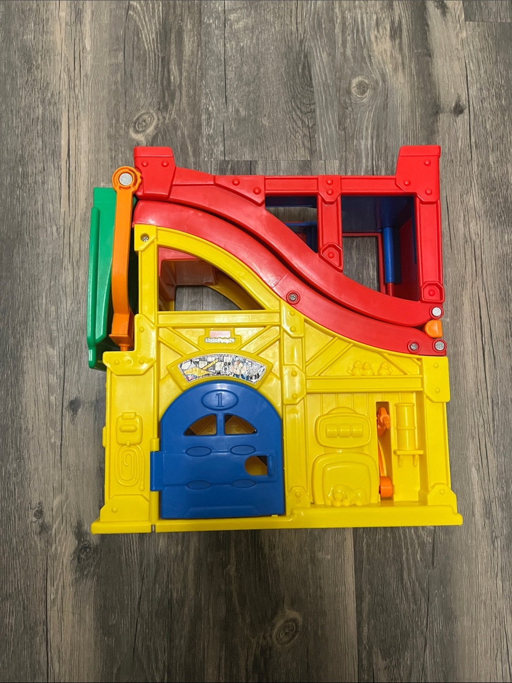 Fisher Price Little People Wheelies Revs N' Sounds Race Track No Cars no sound